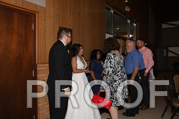 8L2A6058 Wedding - Reception with Family and Friends