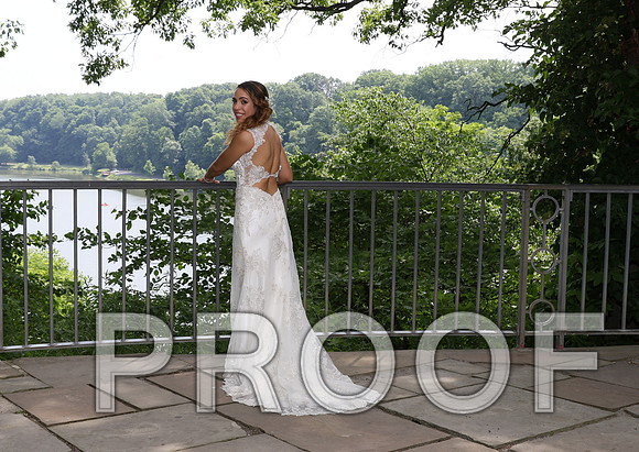 IF6A2127 / The Wedding - The Bride and Groom