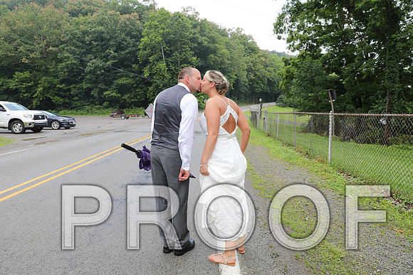 8L2A2140 Wedding - The Bride and Groom