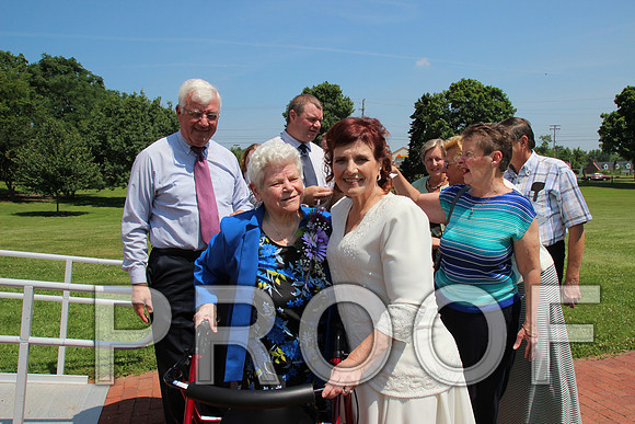 IMG_4942.JPG Beautiful memories with family and friends