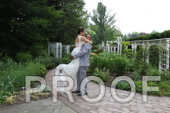 IF6A2109 / The Wedding - The Bride and Groom