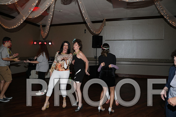 8L2A0246 Guests & Family Dancing and Partying