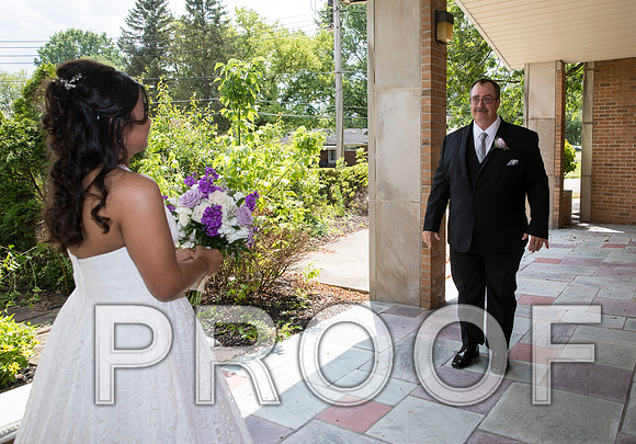 8L2A5341 aaa Wedding - First Glance with Dad!