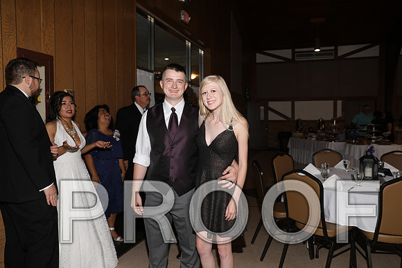 8L2A6056 Wedding - Reception with Family and Friends