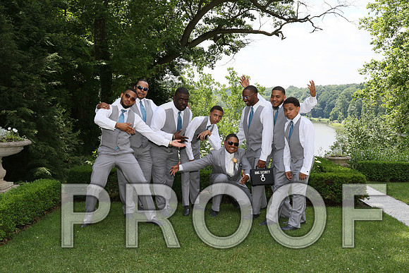 IF6A1541 / Groom preparing for the big day
