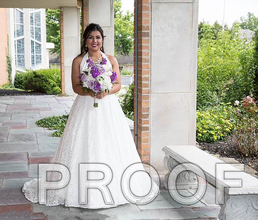 8L2A5328 aaa Wedding - Bride getting ready for the big day