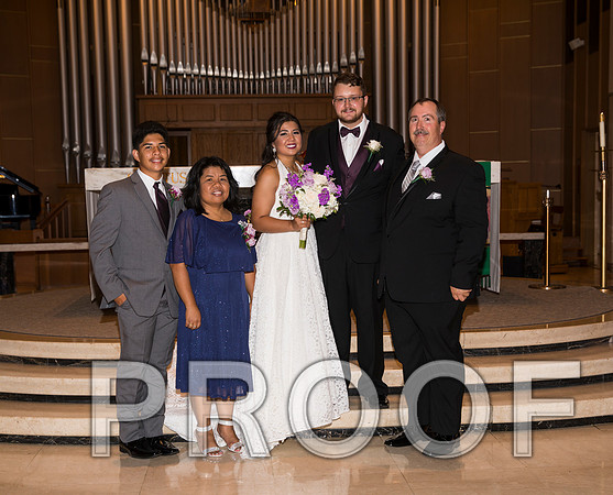8L2A5741 aaa Wedding - Family Formals