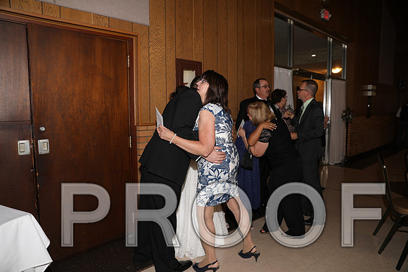 8L2A6013 Wedding - Reception with Family and Friends