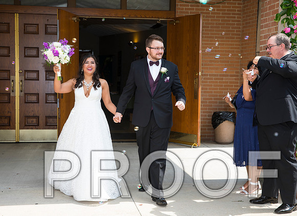 8L2A5699 aaa Wedding - Cheers to the Bride and Groom