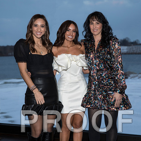 8L2A6551 aaa Beautiful event surrounded by family and friends