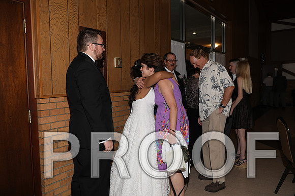 8L2A6052 Wedding - Reception with Family and Friends