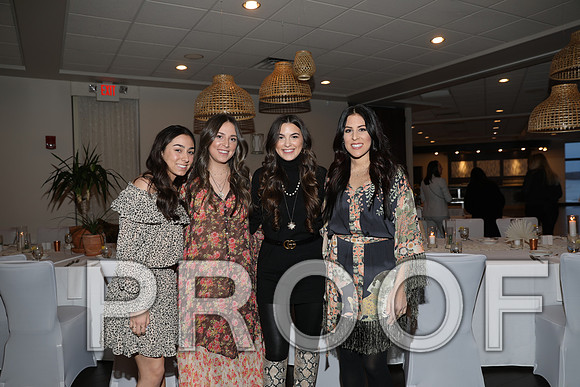 8L2A6558 Beautiful event surrounded by family and friends