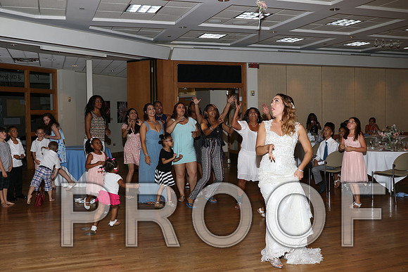 IF6A2917 / The Wedding Reception - Throwing the Flowers