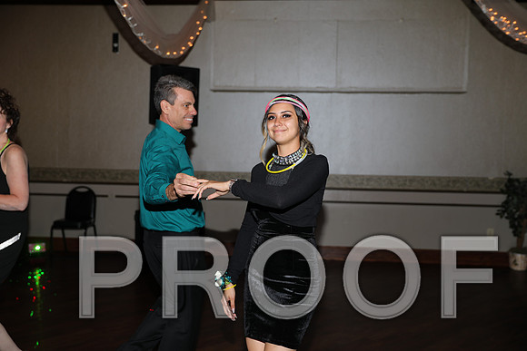 8L2A0356 Guests & Family Dancing and Partying