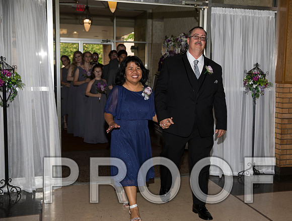 8L2A6091 aaa Wedding - Reception with Family and Friends