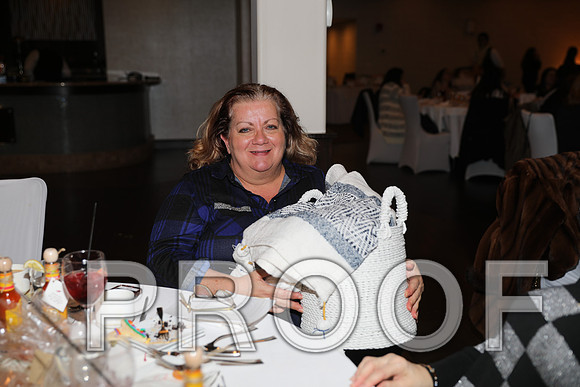 8L2A6852 Beautiful event surrounded by family and friends
