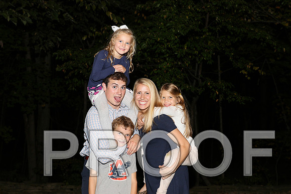 IF6A7937 Engagement - Family and Friends