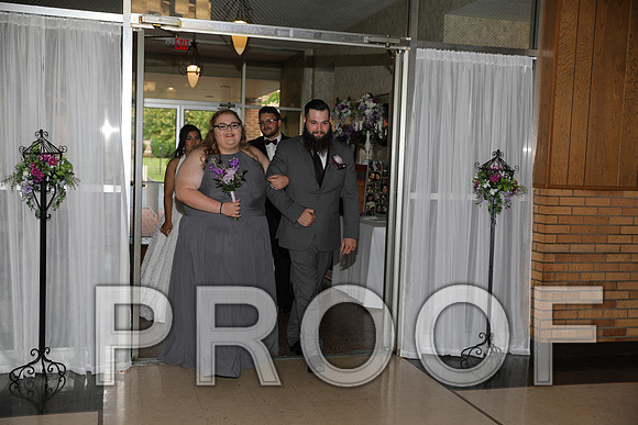8L2A6106 Wedding - Reception with Family and Friends