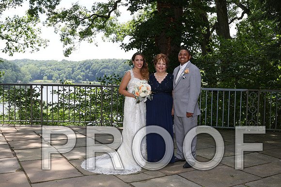 IF6A1961 / The Wedding - Family Formals