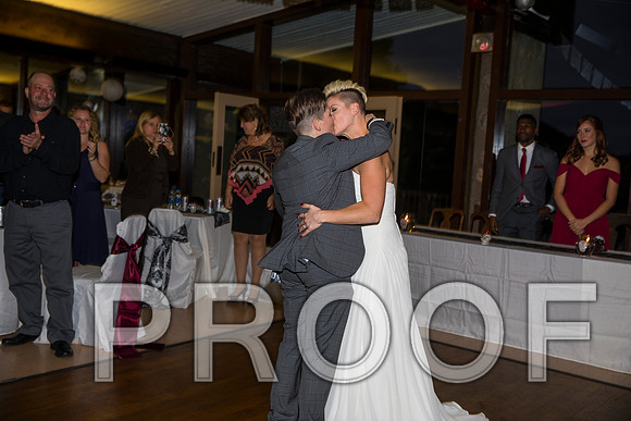 8L2A3653 aaa Wedding Photos - Welcome to the reception