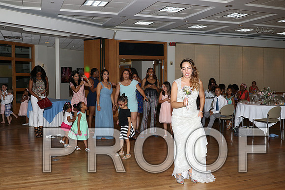 IF6A2908 / The Wedding Reception - Throwing the Flowers
