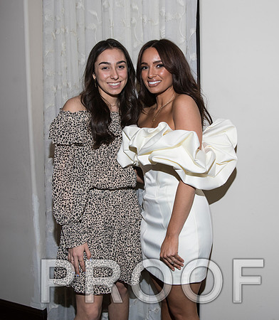 8L2A6771 aaa Beautiful event surrounded by family and friends